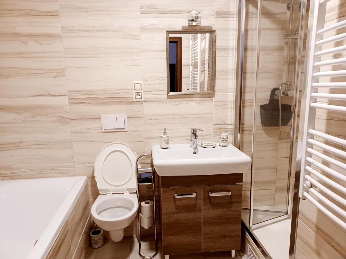 Apartment Hlavni Mariánské Lázně Esterno foto