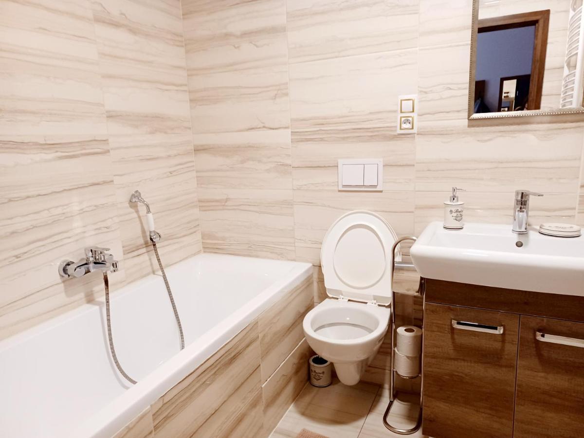 Apartment Hlavni Mariánské Lázně Esterno foto