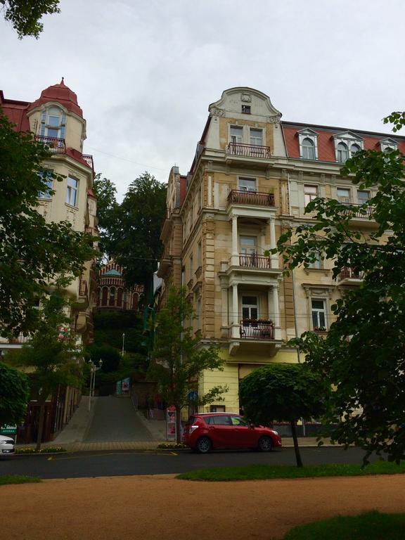 Apartment Hlavni Mariánské Lázně Esterno foto
